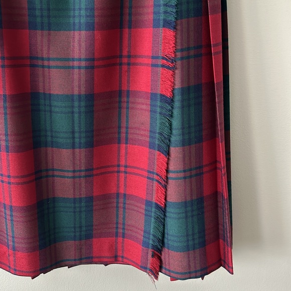 Highland Queen Sportrite Plaid Pleated Skirt - Picture 12 of 15